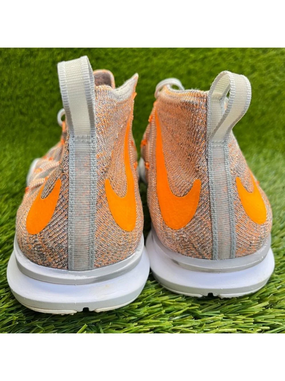 Nike Train Ultrafast Flyknit Mens Size 11.5 Orange White Athletic Shoes Sneakers